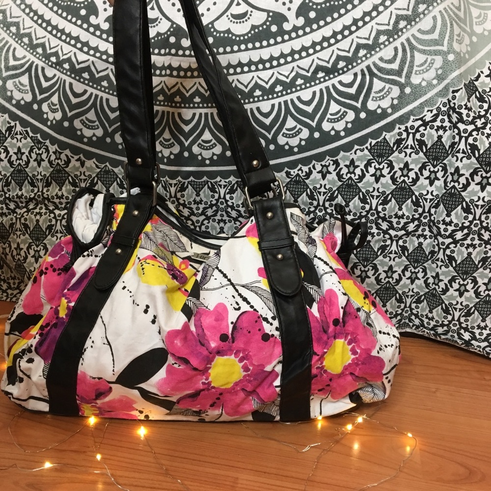 Pacsun colorful purse